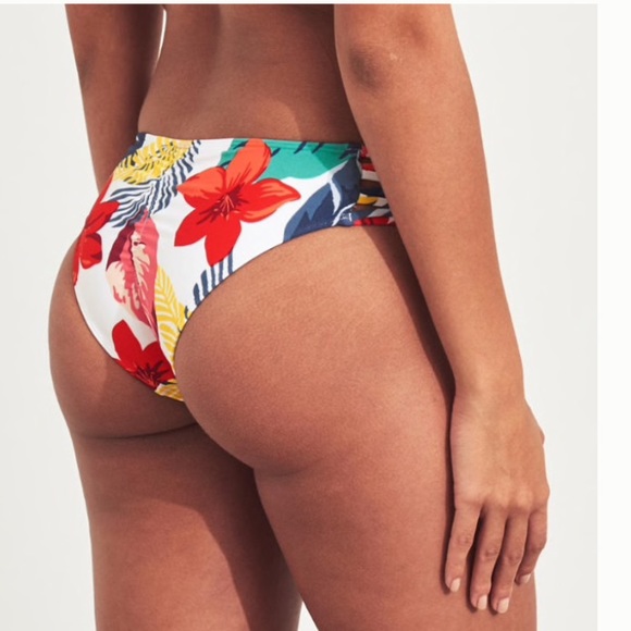 Hollister Wrap Triangle bikini top with bottoms - Picture 6 of 6